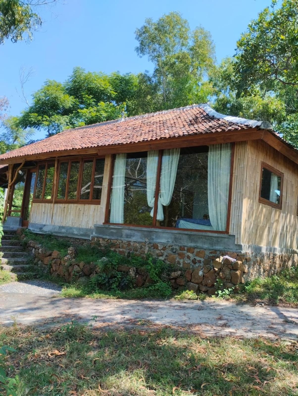 Yoga Bale House Hotel Karangasem  Exterior photo