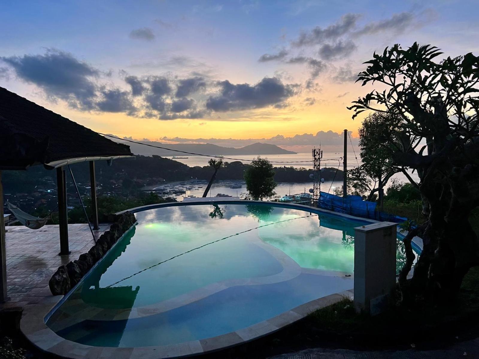 Yoga Bale House Hotel Karangasem  Room photo