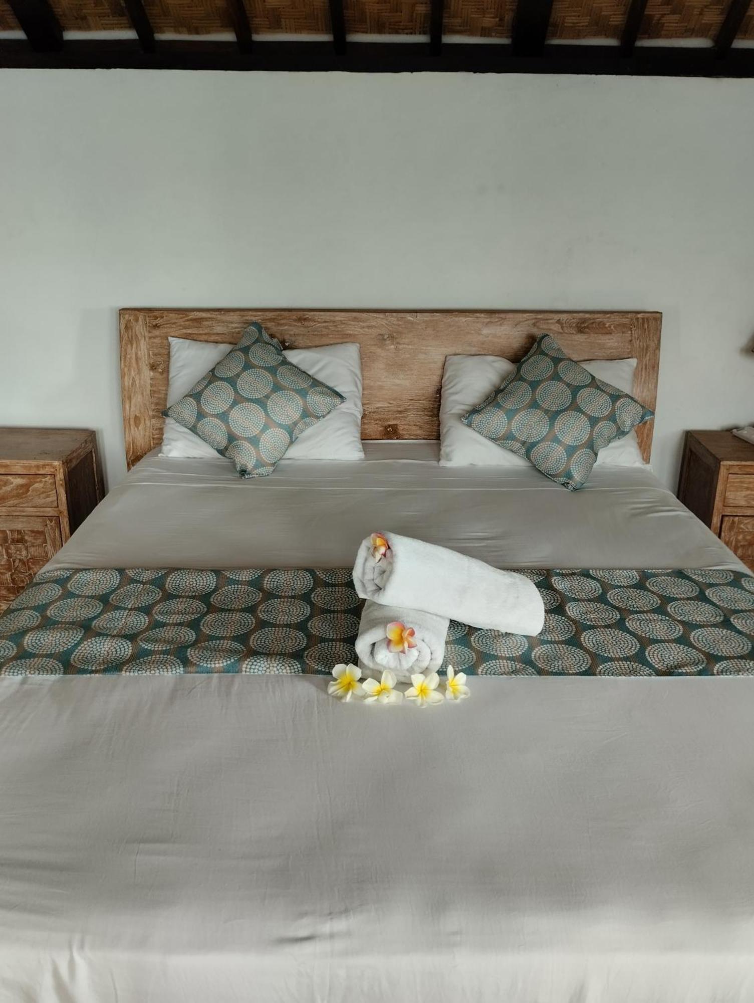 Yoga Bale House Hotel Karangasem  Room photo